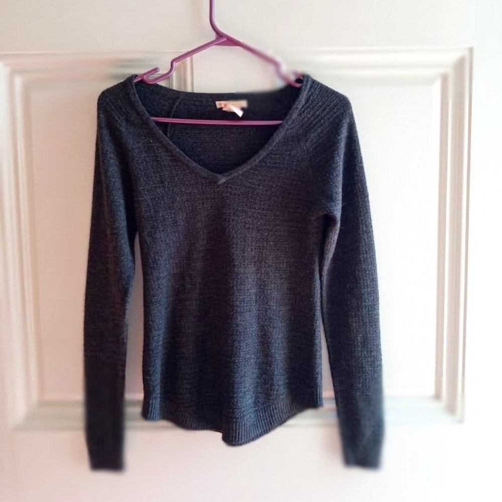 Sweet Romeo Gray Sweater Size S